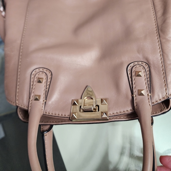 Authentic Valentino - Picture 12 of 12